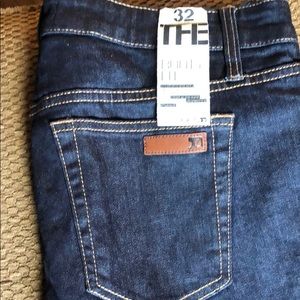 Joes size 32 Honey Booty Fit